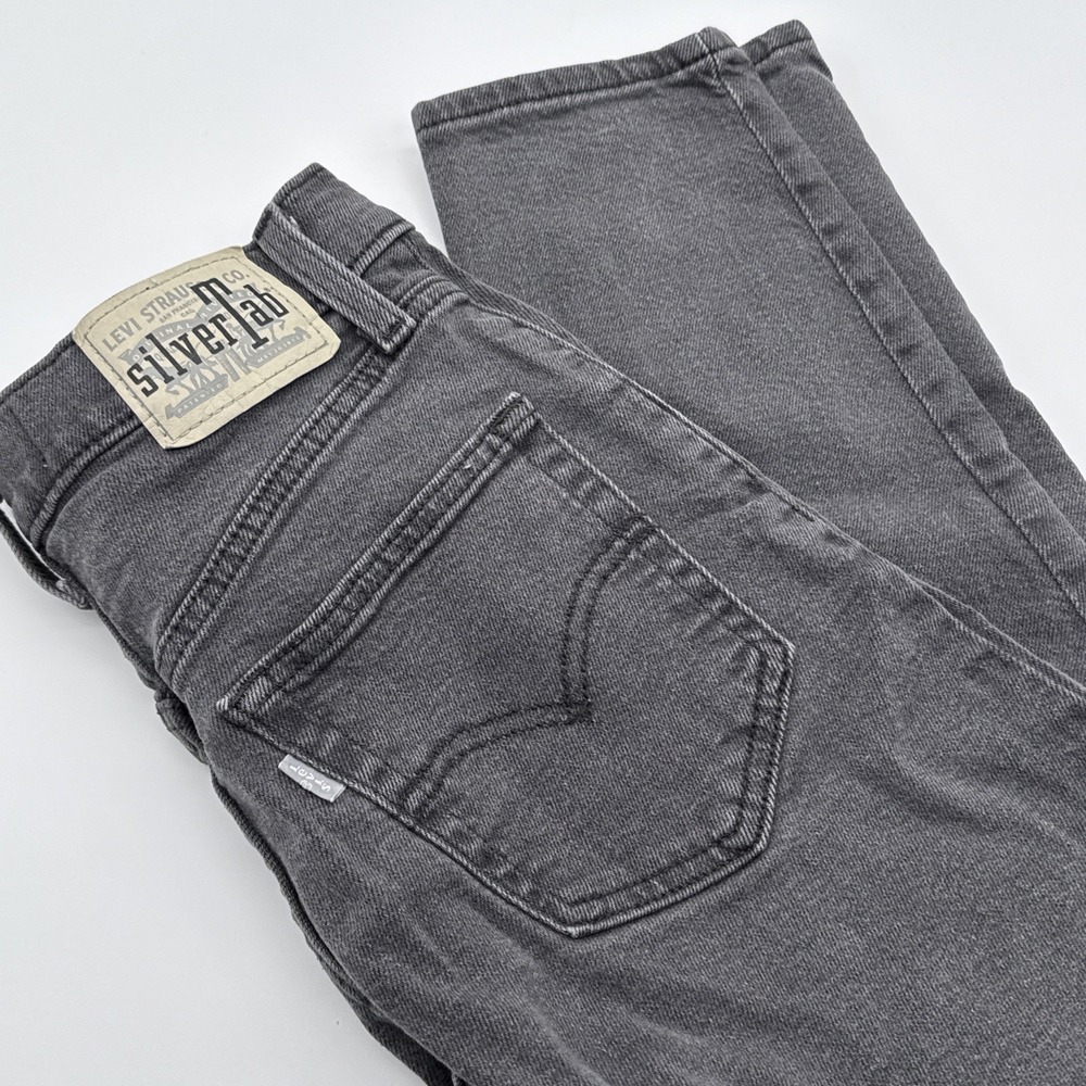 Levis SilverTab Mom Jeans Womens 26 X 27 (FITS 26 X 26) Gray Tapered Leg Stretch